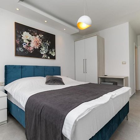 Nadija Apartmani Poreč Kültér fotó