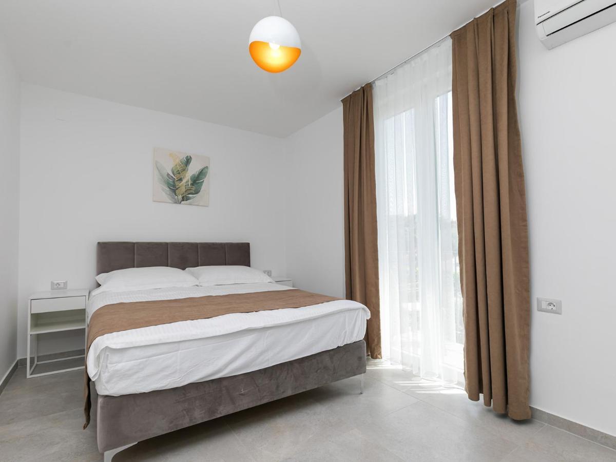 Nadija Apartmani Poreč Kültér fotó