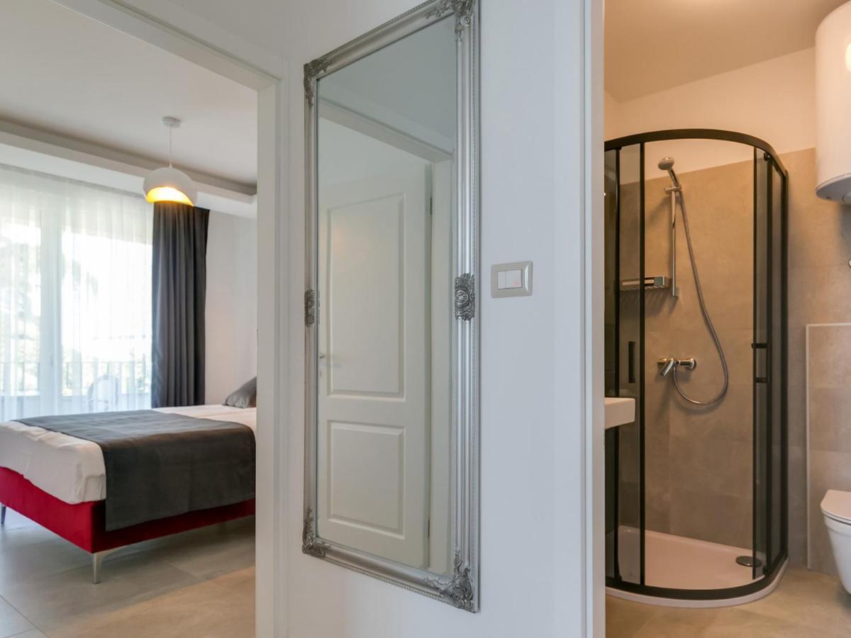 Nadija Apartmani Poreč Kültér fotó