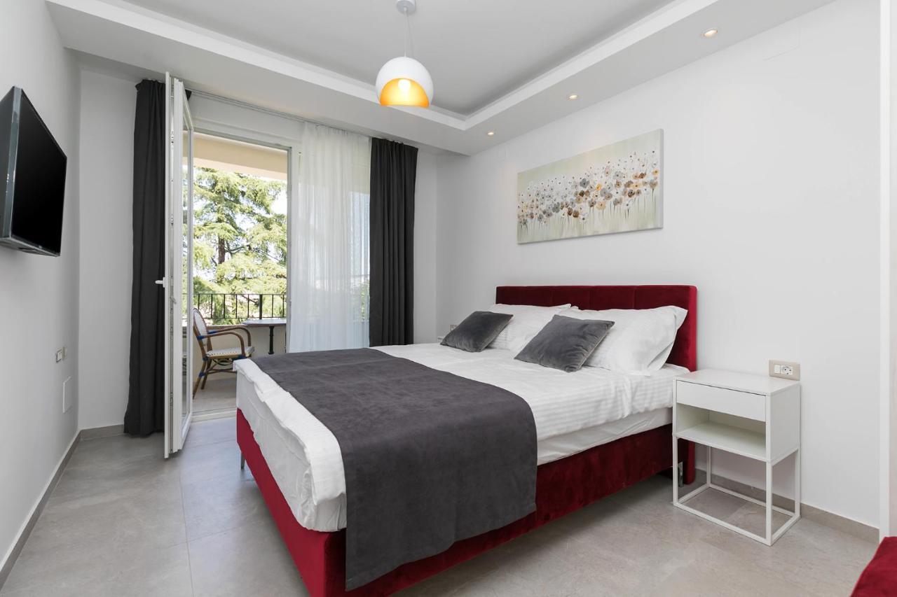 Nadija Apartmani Poreč Kültér fotó